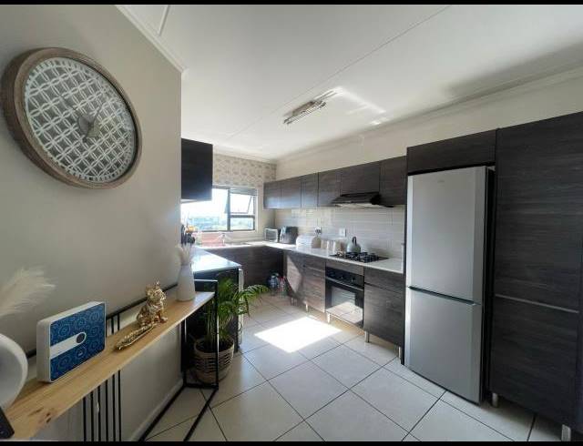 3 BEDROOM PROPERTY TO RENT IN PETERVALE